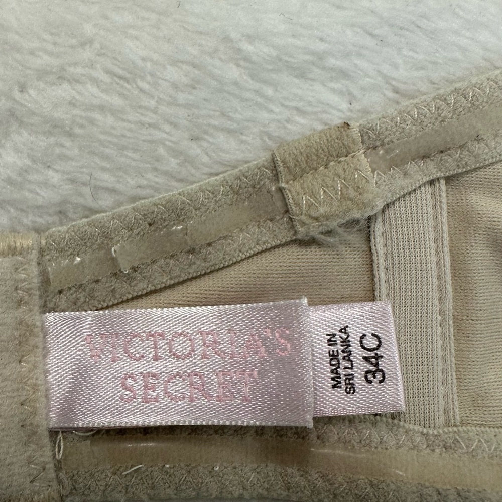 Victoria's Secret Strapless Push Up Cream Contour Bra Intimates - Picture 5 of 8
